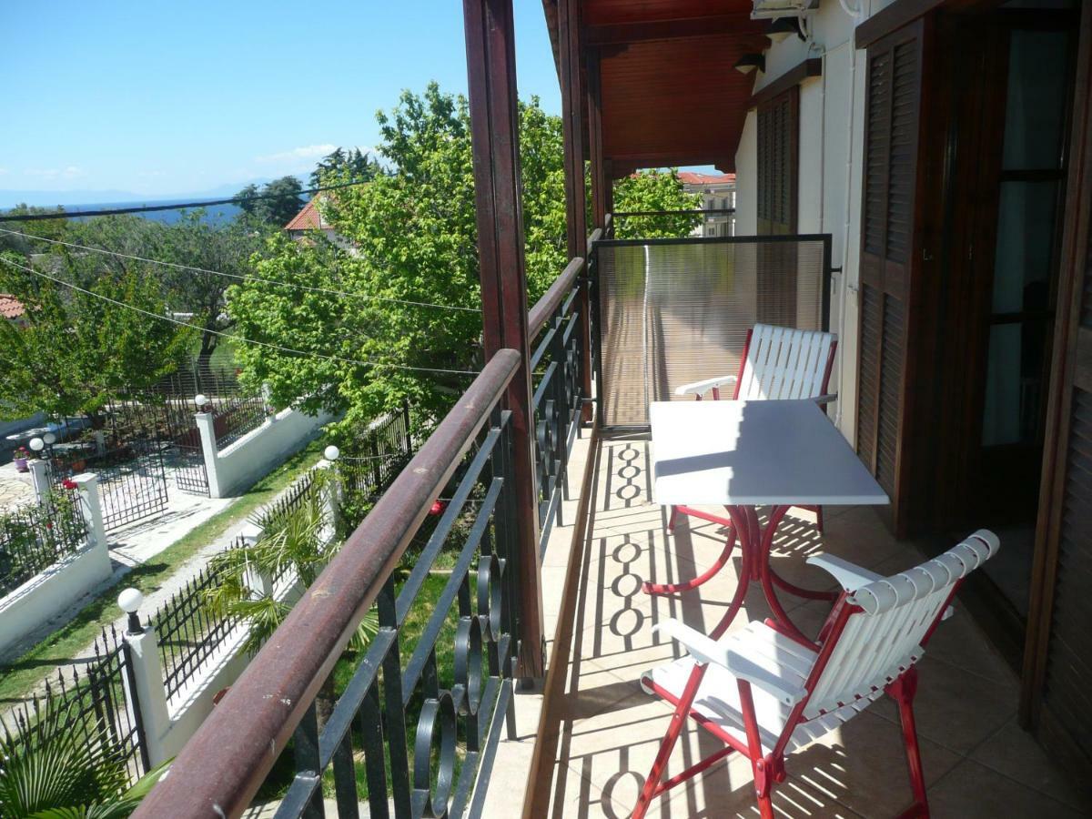 Kallilkratia Holiday Flat 2 Nea Kallikrateia Eksteriør billede